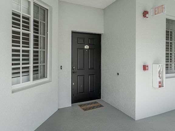 5th image of 3990 Loblolly Bay Dr Unit 302