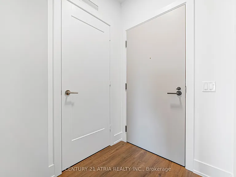 858 Dupont St #311 — Photo 5