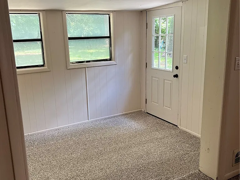 255 Vista Dr — Photo 7
