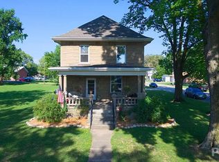 201 S Chestnut St, Tremont, IL 61568