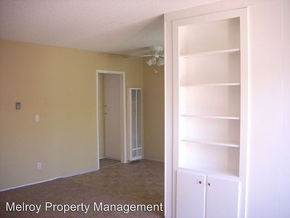 3rd image of 4531 Kansas St APT 08