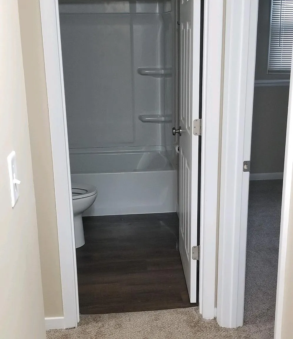 2 bed, 1000 sqft, $1,850 — Photo 4
