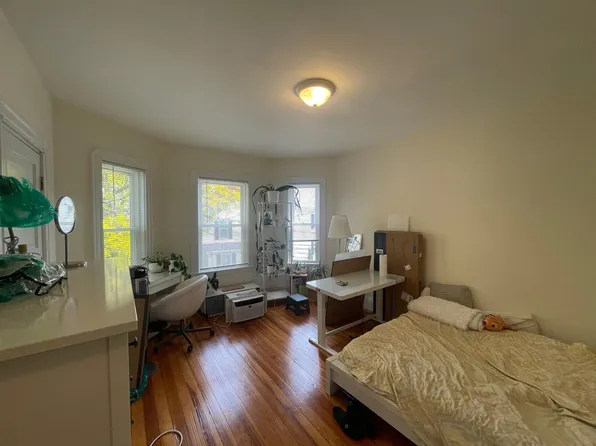 10 Chandler St, Somerville, MA