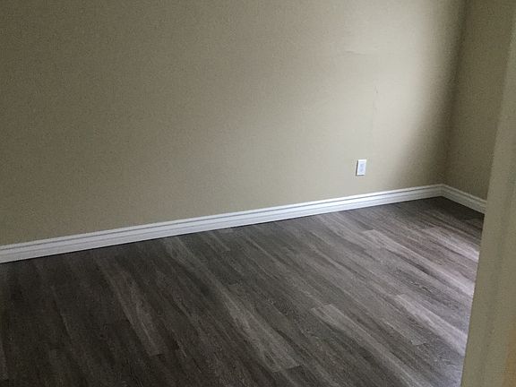 4th image of 14052 Pinebrook Dr APT B