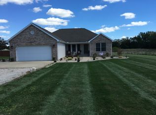 1107 S 11th St, MARSHALL, IL 62441