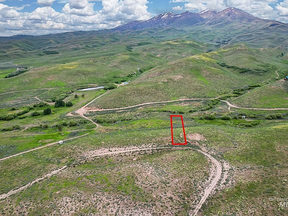 4th image of LOT 8 Fairway Ests