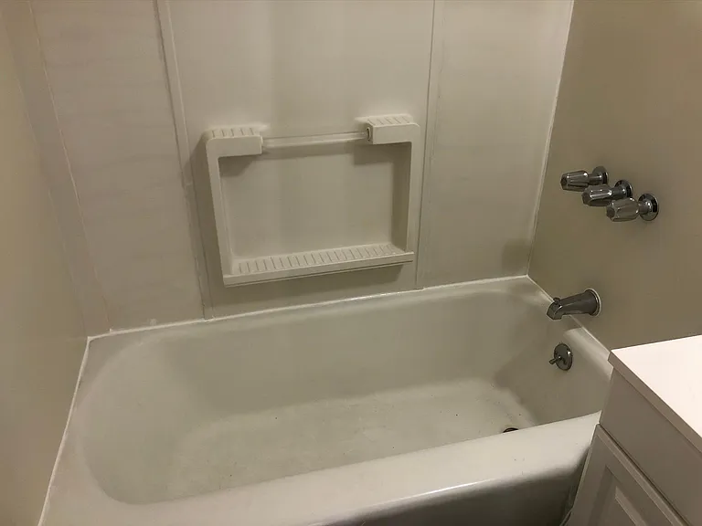 647 Brooks Ave — Photo 23