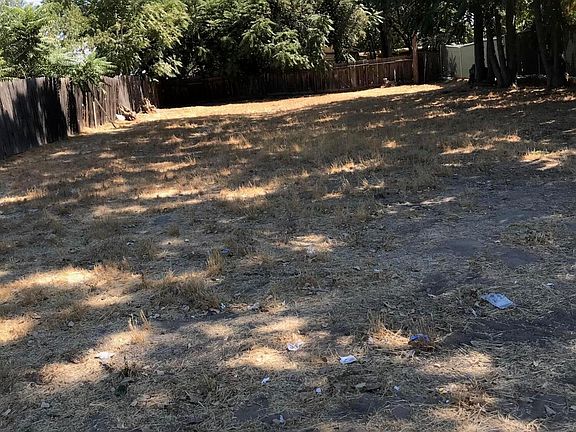 2nd image of 222 Farmersville Road