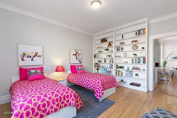 Sold by Corcoran | media 19