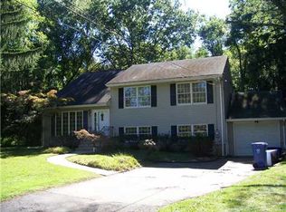 5 Haywood Ave, Piscataway, NJ 08854