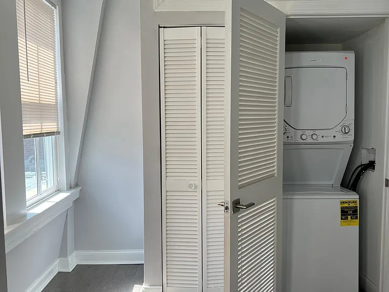 4100 Parkside Ave #B4 — Photo 4