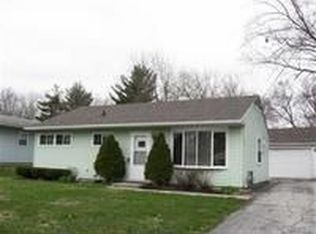 1307 Beech St, Valparaiso, IN 46383