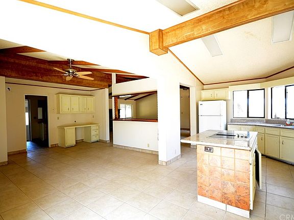 5th image of 39175 Boulder Dr