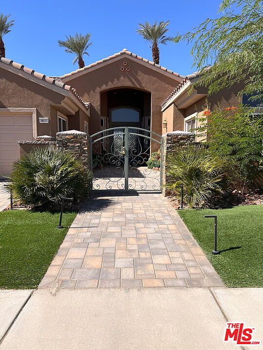 1st image of 38217 Grand Oaks Ave