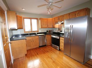 5 Manning St #2, Salem, MA 01970