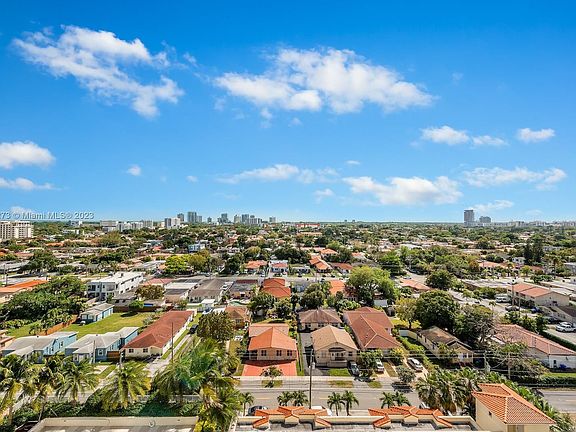 3rd image of 3000 Coral Way APT 1206