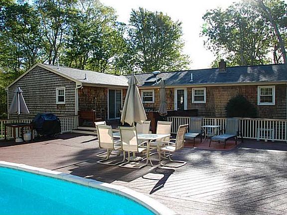 4th image of 85 Colebrook Rd