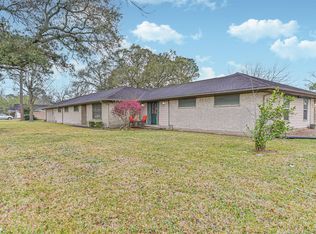 901 N Amburn Rd, Texas City, TX 77591