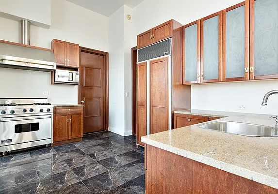 Rented by Bid on the City | media 6