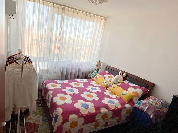 5th image of 42-05 Parsons Blvd Unit 6B
