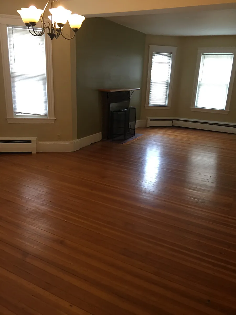 Building Photo - 37 Everett Ave #1