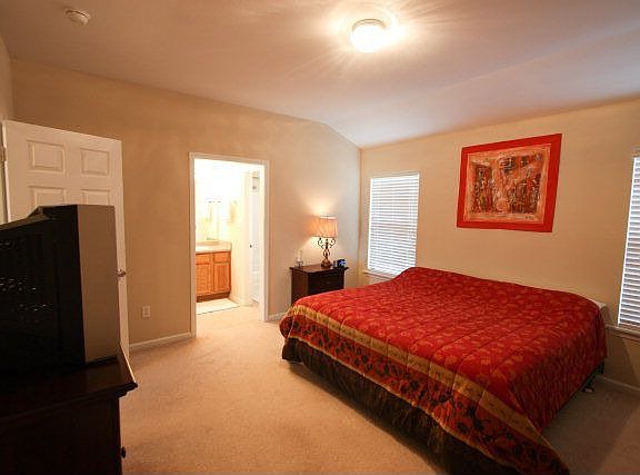 4th image of 220 Bordelon Dr
