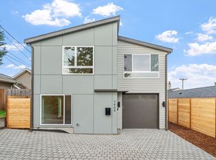 7904 20th Ave SW, Seattle, WA 98106