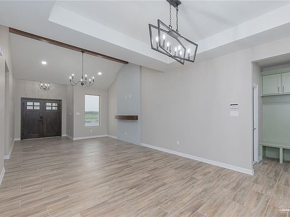 3rd image of 2606 Kingdom Dr