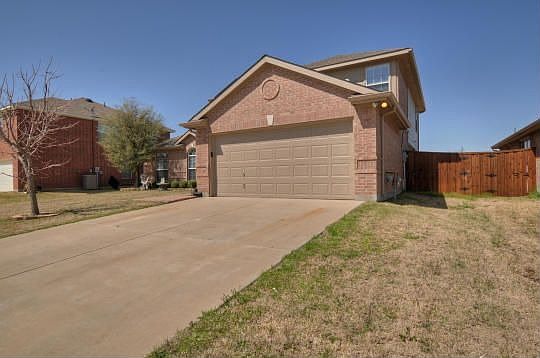 2nd image of 4507 Fox Meadows Ln