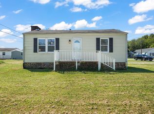 1204 Jackson St, Burlington, NC 27217