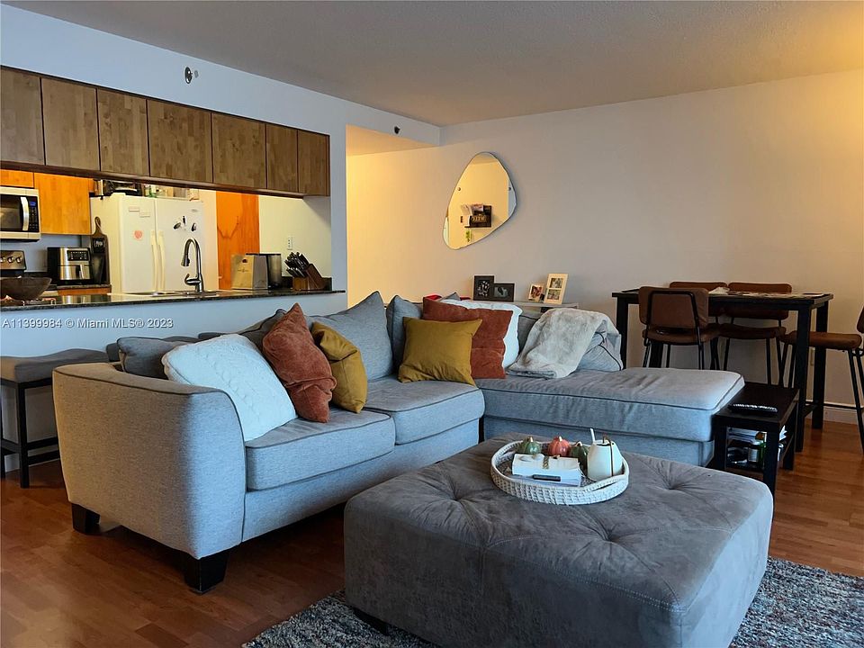 1st image of 1200 Brickell Bay Dr #28