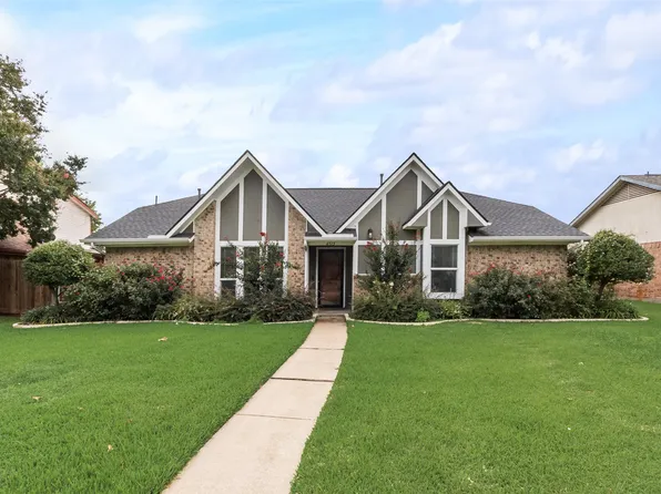 6513 Brook Meadow Dr, Mesquite, TX 75150