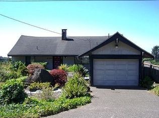 2010 NW Viewridge Dr, Waldport, OR 97394