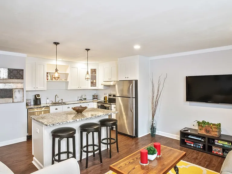 1 Prescott St #105 — Photo 24