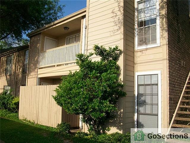 1st image of 10211 Sugar Branch Dr APT 426
