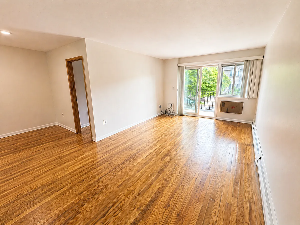 Building Photo - 75-15 Caldwell Ave #2C