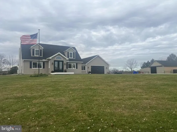 6150A Salem Run Rd, Dover, PA 17315