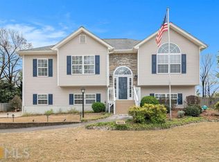 110 Clear Brook Trl, Douglasville, GA 30134