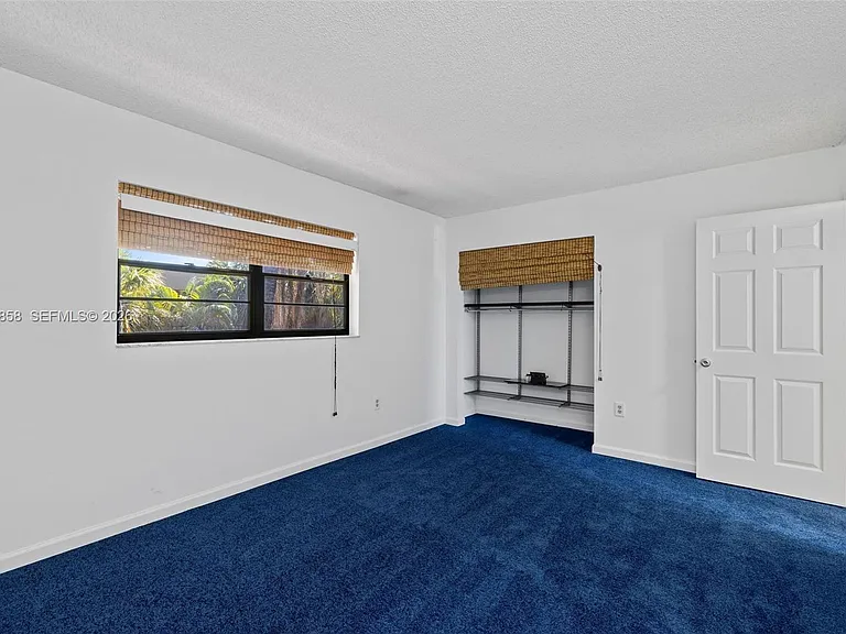 10835 SW 112th Ave #305 — Photo 27