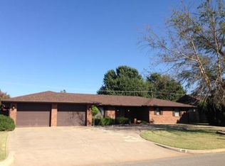 603 N Max St, Hinton, OK 73047