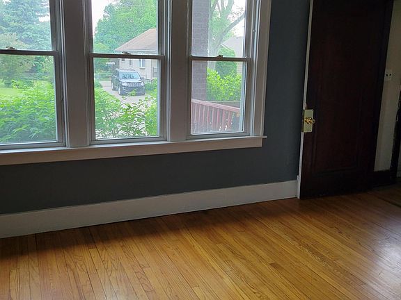 5th image of 594 E Saratoga St #1