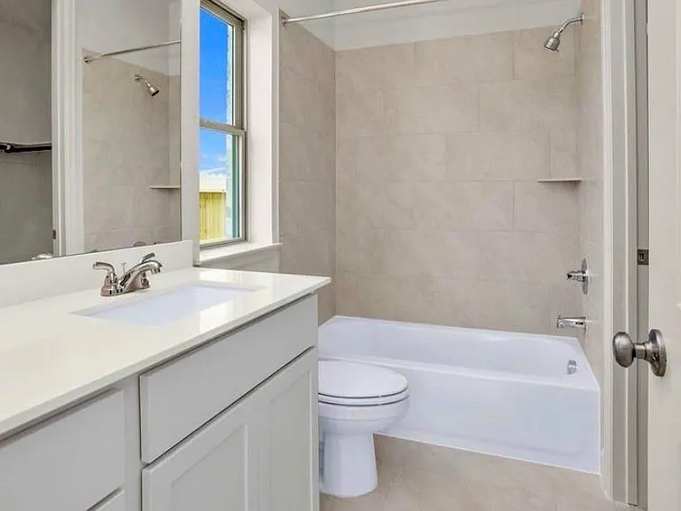 1638 Lorenzo Ln — Photo 17
