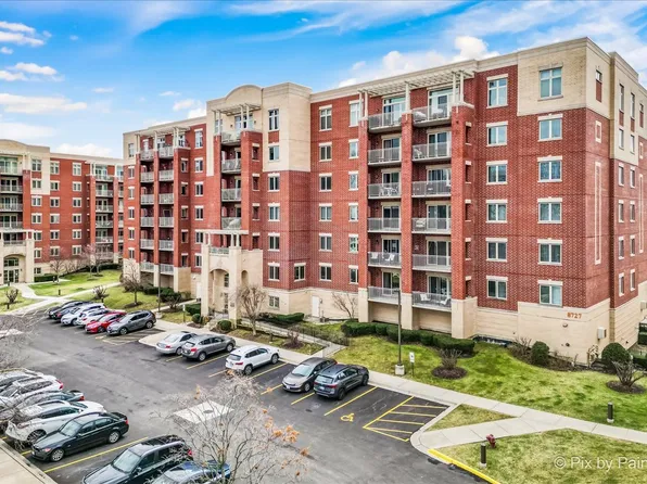 8727 W Bryn Mawr Ave APT 710, Chicago, IL 60631