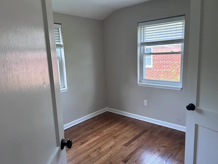 2420 Griffen St — Photo 15