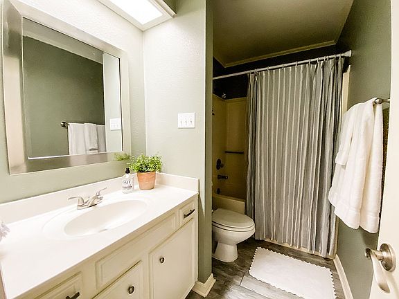Downstairs Bathroom
