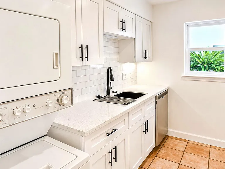 2744 Briarhurst Dr #31 — Photo 13