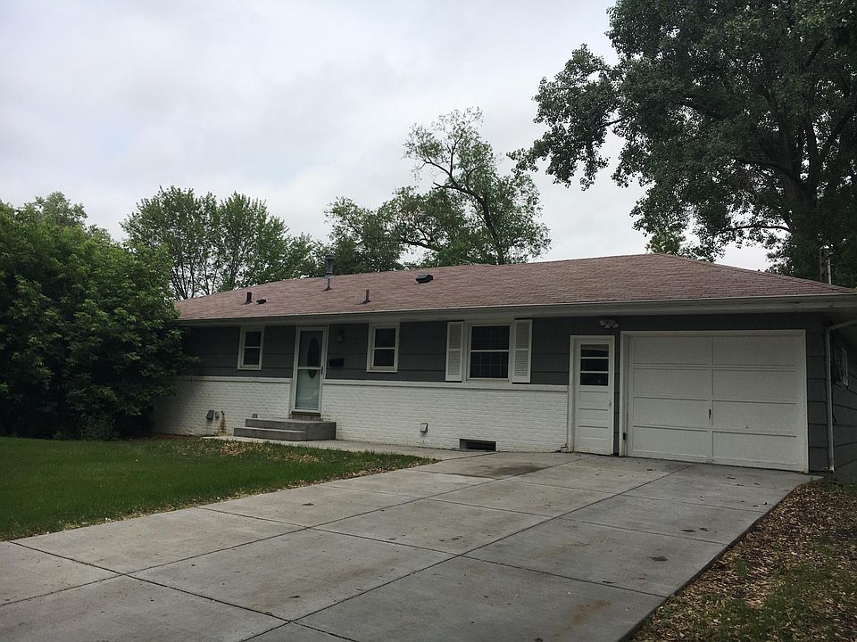 1st image of 5724 W 25 1/2 St