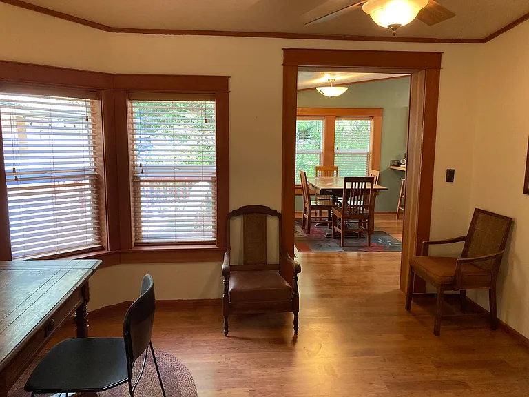 2040 S Shasta Loop — Photo 11