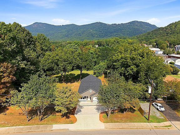 2nd image of 42 Peniel Rd