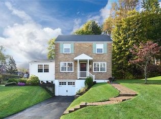 710 Malibran Dr, Pittsburgh, PA 15237